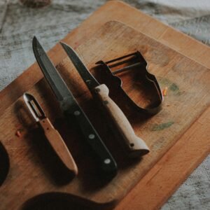 Handheld Vegetable Peeler