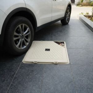 main-hole-pvc-18x18-inch